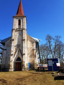 Mustjala kirik 2023